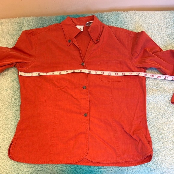 🔥Armani Exchange Women's Button-Up Shirt🔥 - Picture 3 of 5